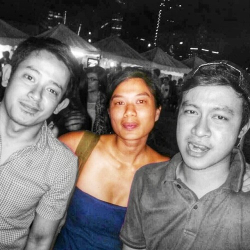 @julieneil miss yooo #EbarleFamily Hahaha!