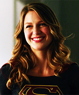 schottjr:  A smile that could make flowers grow.  🌺 