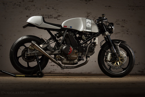 My photoshoot is now up on Silodrome of the Walt Siegl Ducati Leggero, shot in ‘the Temple’ near his