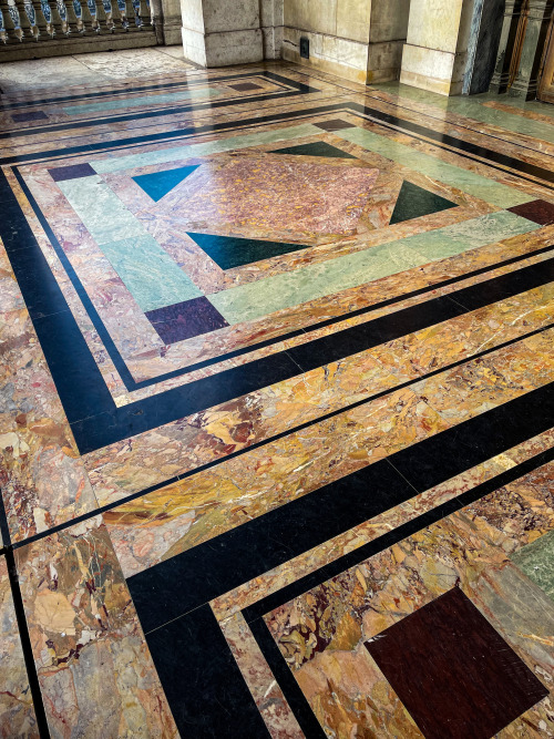 Far Too Many Pics Of The Palais Garnier (Part One!)