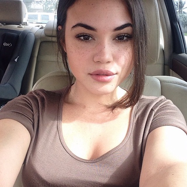 igxbaddies:  @isabellnatasha