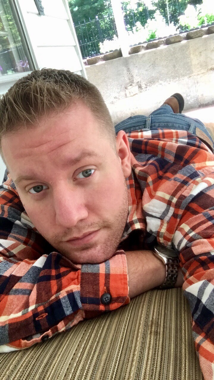 thejohnmfjones:Fuzzy face &amp; peach ¯\_(ツ)_/¯