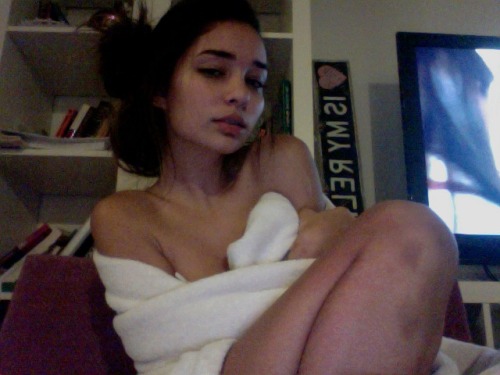 sullenlikesex:  ⇢ ⓟⓐⓛⓔ✿ⓟⓡⓔⓣⓣⓨ