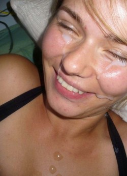 facialsamateurs:  #facial #cum #smile #happy