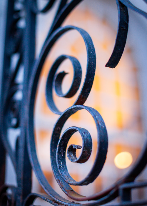 Churchyard Gate at Twilight, Charleston, SC© Doug Hickok   More here…   hue and eye tumblr