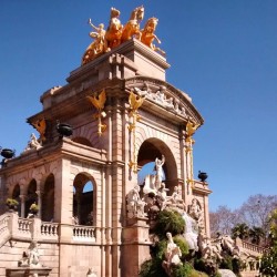 Hoy, en haciendo el guiri junto a @julia_rdvr , redescubriendo BCN :D (en Parc de la Ciutadella Barcelona)