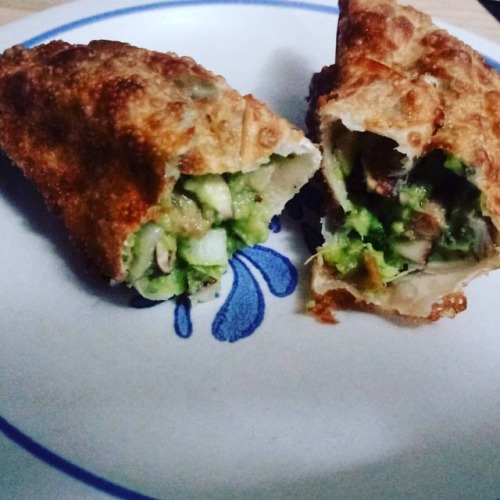 Avacado and mushroom egg rolls. #cooking #cookingadventures #lookmomicooking #eggrolls #imadeitmysel