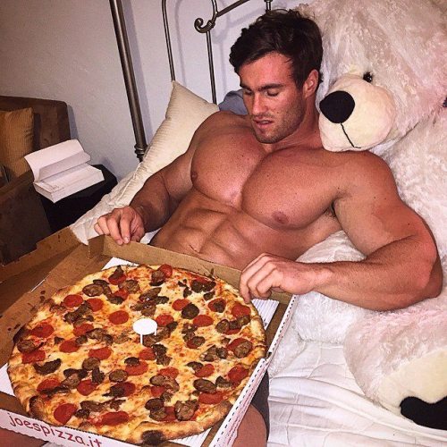 rwfan11:  Hot pizza, hot guy….and my life is complete.