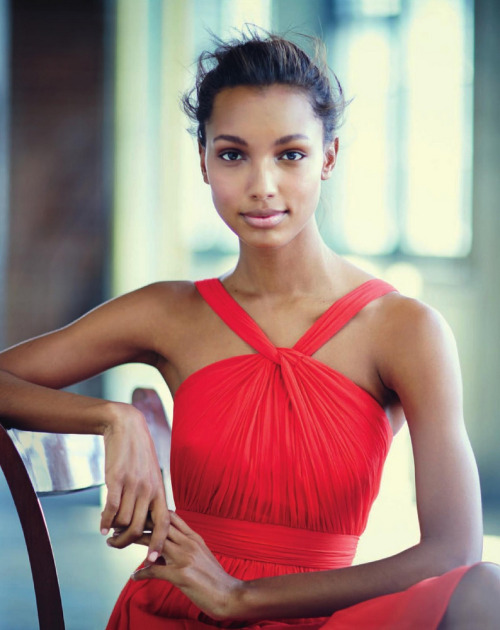 Porn photo ellegoesfashion:  Jourdan Dunn, Lais Ribeiro,