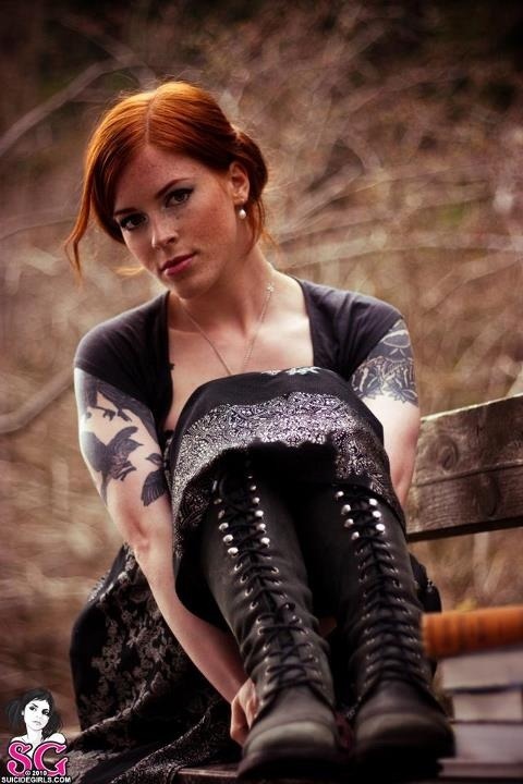 9vil-passions:  Evil Passion Fetish Goth Twitter 