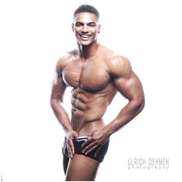   Elton Pinto Mota   