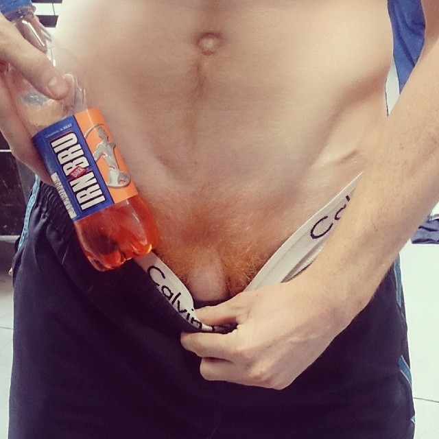itsflyinglikeadragon:  gingerboys:  It’s fizzy, it’s ginger, it’s phenomenal!