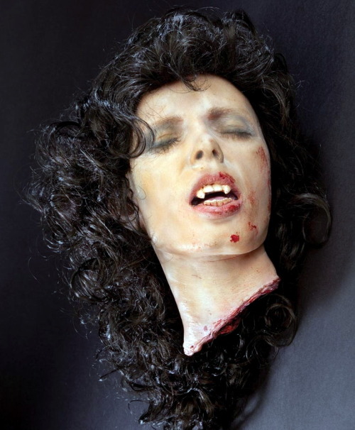 Dracula’s Brides severed heads from Bram Stoker’s Dracula (1992) 