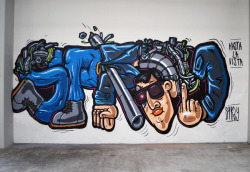 funk-stars:  Spray http://funk-stars.tumblr.com/https://www.facebook.com/Grafffunk