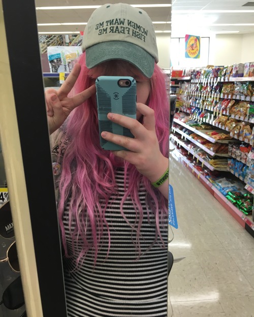 manicwarren: charmancler: charmancler: i got it today . the best hat ever my dad is harassing me bec