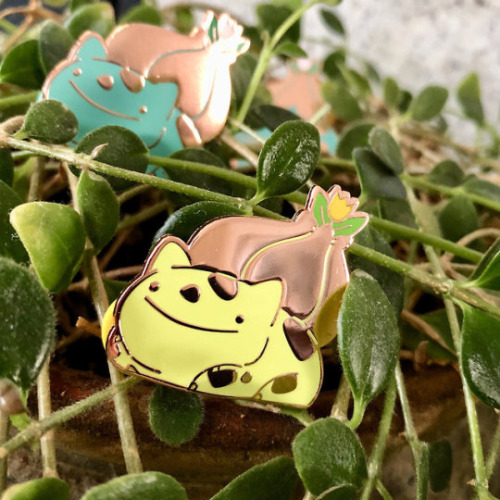 retrogamingblog: Bulbasaur Pins made by Akirata