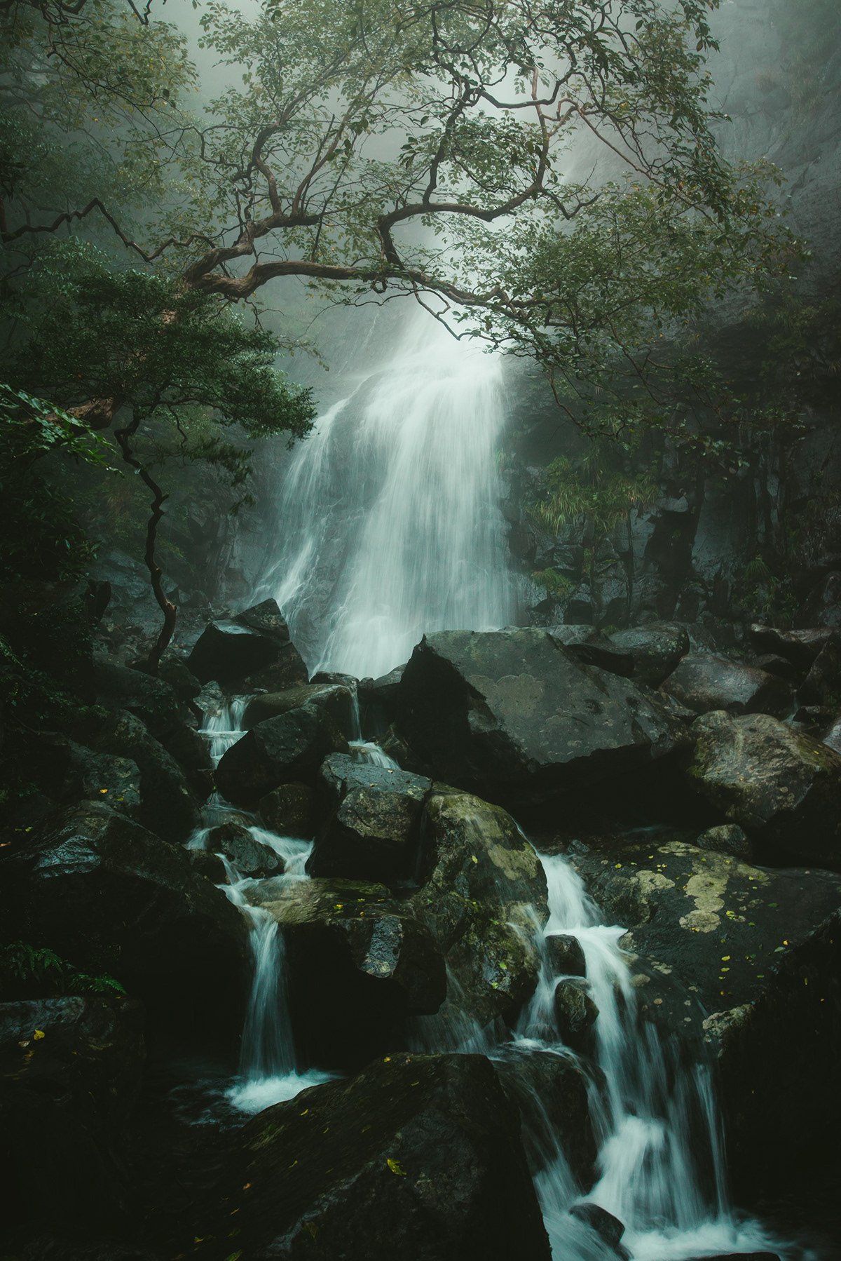 drxgonfly:Ali Pond Falls II (by Bo wen HUANG)