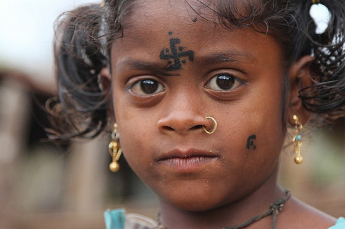 2093ad:Kutia Kondh by ronniedankelman on Flickr.Kutia Kondh woman in a village near Baliguda. Siribe