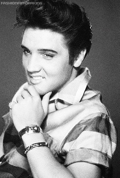 gr-egorypeck:  Some of my favorite pictures of Elvis Presley of the late 50s to early
