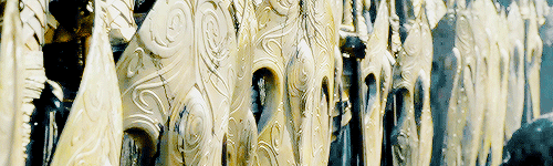 lokidlaufeyson: I remember well the splendour of their banners … It recalled to me the glory of the Elder Days and the hosts of Beleriand, so many great princes and captains were assembled. And yet not so many, nor so fair, as when Thangorodrim was