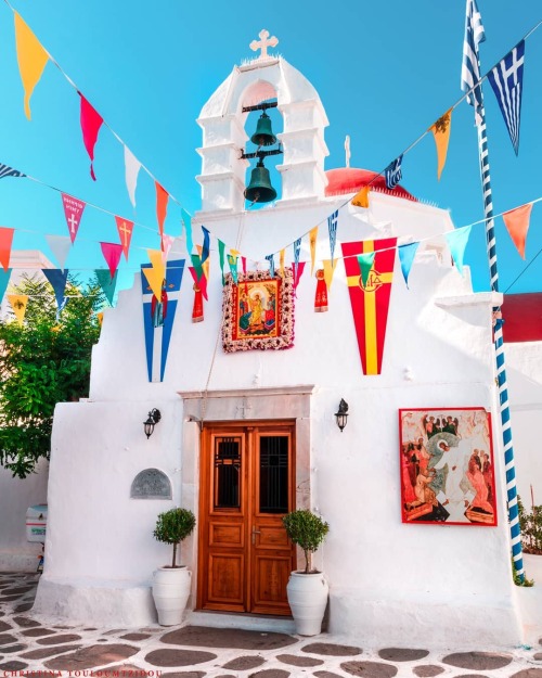 gemsofgreece:Agia Kyriaki Church, Mykonos, Greece by Christina Touloumtzidou.