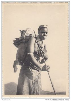   Congolese Banya-Bongo woman, via Delcampe.