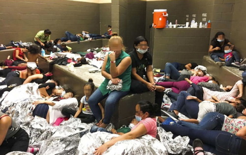 (Photo: Department of Homeland Security Inspector General via epa-EFE) Migrant children in dete