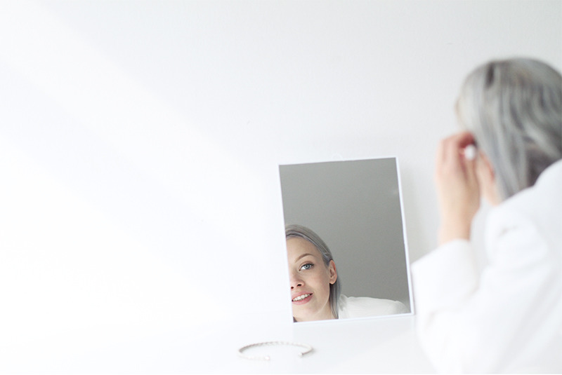 luccamagazine: Beauty Trends of Spring ‘15  From pierced brows, soft but statement