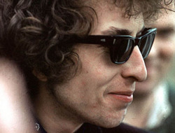 soundsof71:Smilin’ Bob Dylan 1966, by Jan