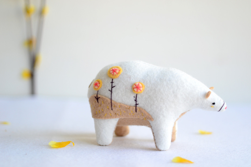 mountroyalmint:  sakura x wood poppy spirit bears 