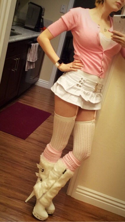 bimbofication-of-little-slut:  A cute little outfit I wore around town with Daddy -ls