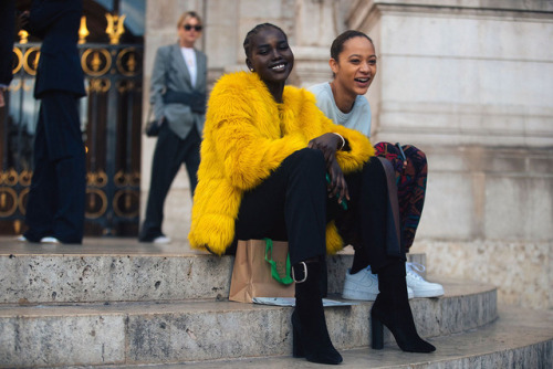 streetofstyle: Adut and Selena 