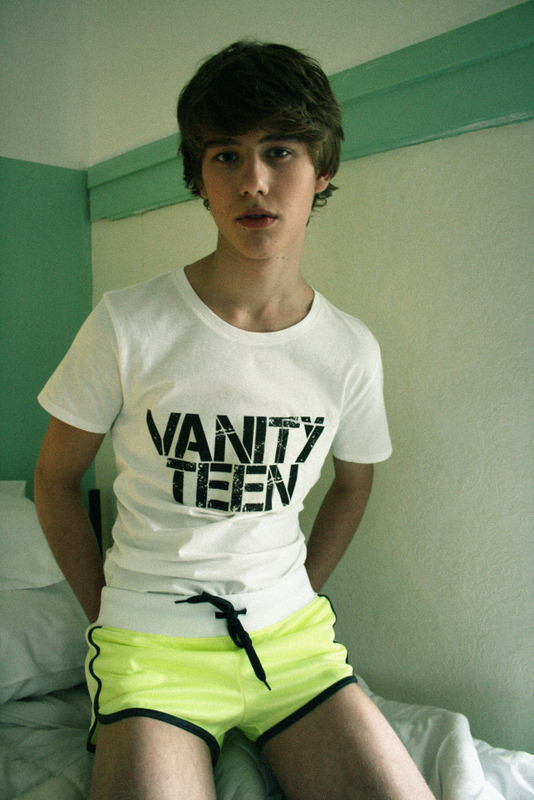 schboyshorts:  vanityteenmag:  Summer Camp byÂ Barry MarrÃ© http://www.vanityteen.com/en/summer-camp/