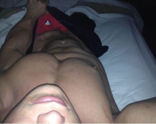 rts-ratethestraightblog:  Rate Ryan here with 25 likes/reblogs if you want to see him rated and hard ;) For more content follow twitter @Ratethestraight or xhamster http://xhamster.com/user/RSTratethestraight  Rated and hard ;) 