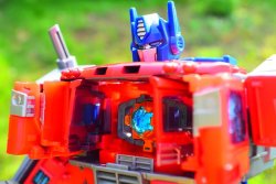 waspshot23:  POTP Optimus Prime