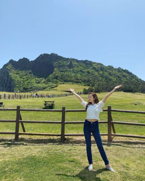 jessifanylove: jessica.syj: Belated Jeju Island photo dump VLOG uploading tonight!#jessicaland Link 