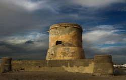 destroyed-and-abandoned:  Tower of the Guardia