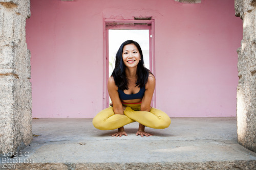 Astrid Man from Oslo Norway in Srirangapatna, India.Photography by Christine Hewitt © yogicphot