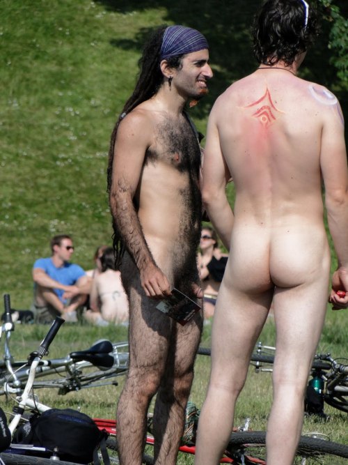 lunaitor:  #hippie #longhair #dreads #nude #nudism #nudebike 