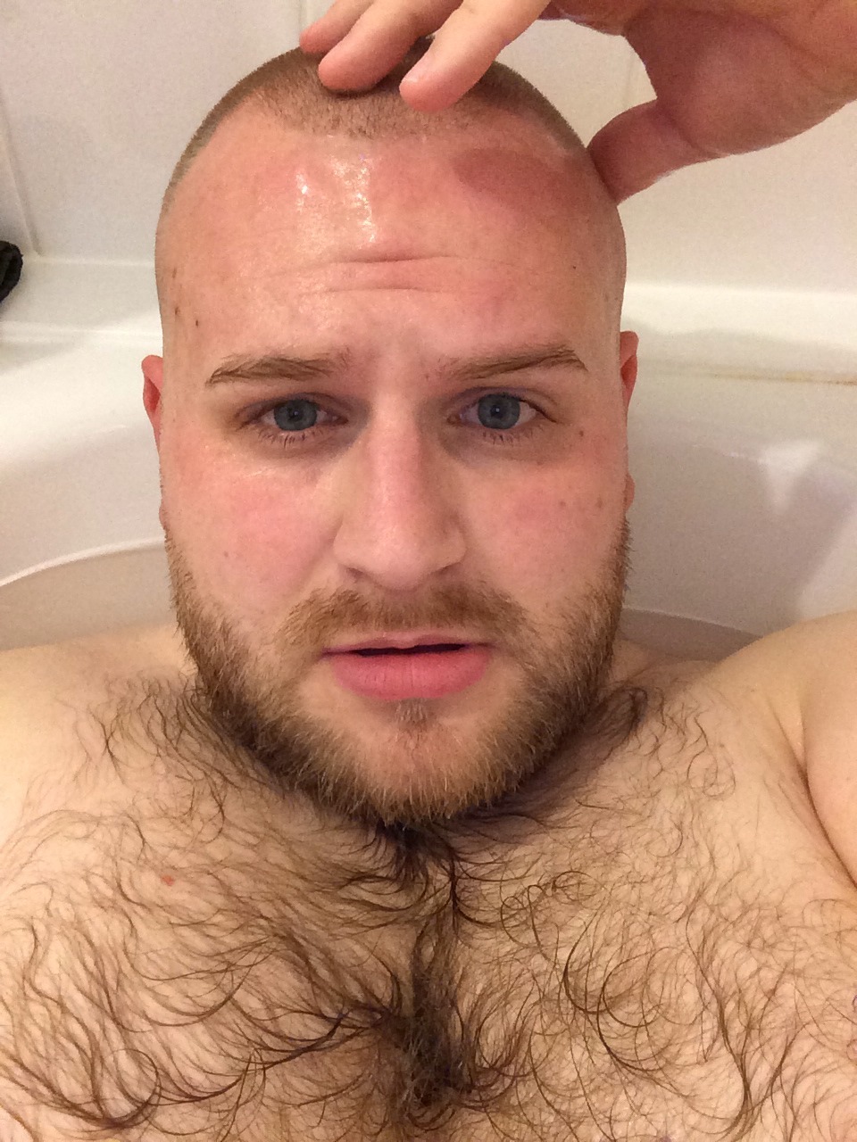 blond-built-bearded:  Feel free to follow me on my personal instagram - www.instagram.com/carsles