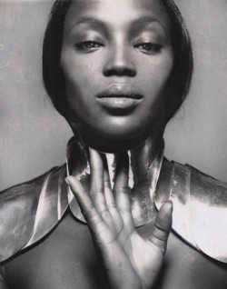 jinxproof:  Polaroid of Naomi Campbell wearing armour by Sarah Harmarnee × Alexander McQueen© Donna Trope