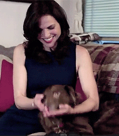 fuckyeslparrilla:Lana and Lola being cute