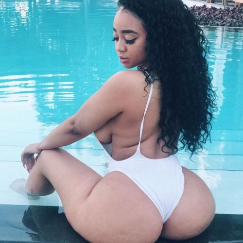 sexyvideosonline:  jazmynekyng_  