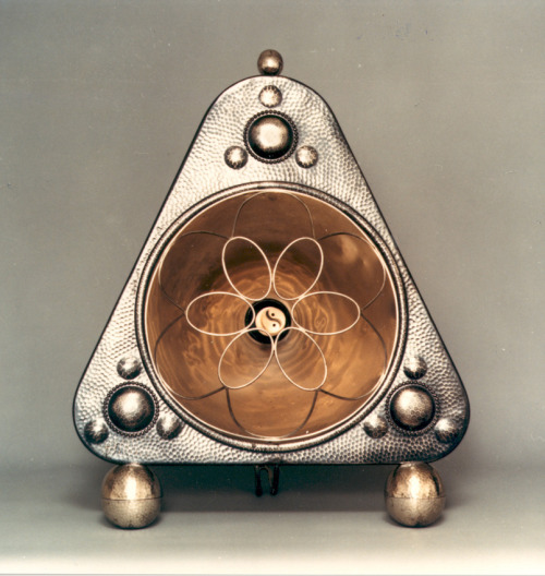 Peter Behrens, radiant heater, 1911. AEG, Germany