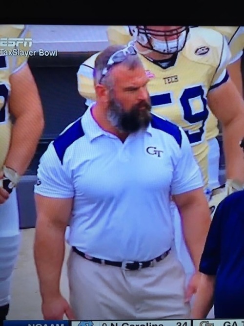 Full Built Georgia Tech Coach.. Gimme Gimme