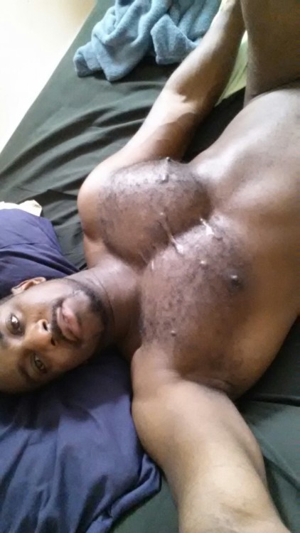 freakyfootbruh:  muscle—and-nerds:  New random pics of me  