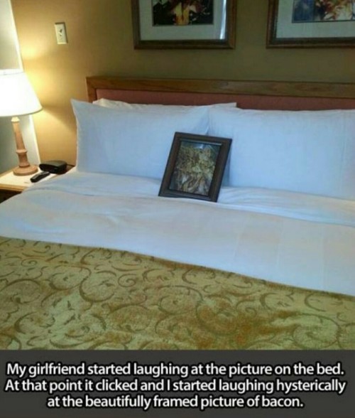 geekgirl101: whattywhatwhat: ithelpstodream: I’m just dying while thinking about a hotel employee 