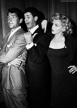 ourmarilynmonroe:  Dean Martin, Jerry Lewis and Marilyn Monroe at the 1953 Redbook Awards. 