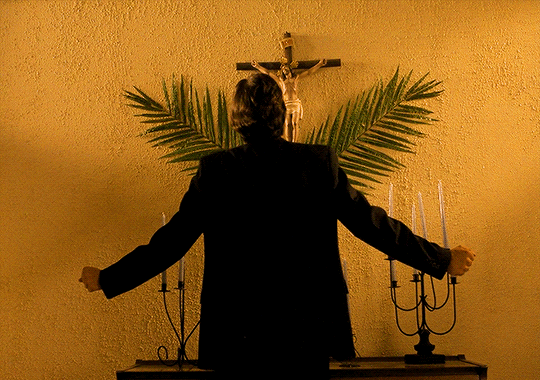 jessica-pare:  Twin Peaks is different. A long way from the world. And that’s exactly