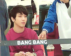 cnblackflower:  cnblackflower:  listencnb:  Poor boy’s lollipop was taken away from him {x}  OMG  Bringing this back because…  DO NOT FEED YONGHWA. I get it now.. lol 